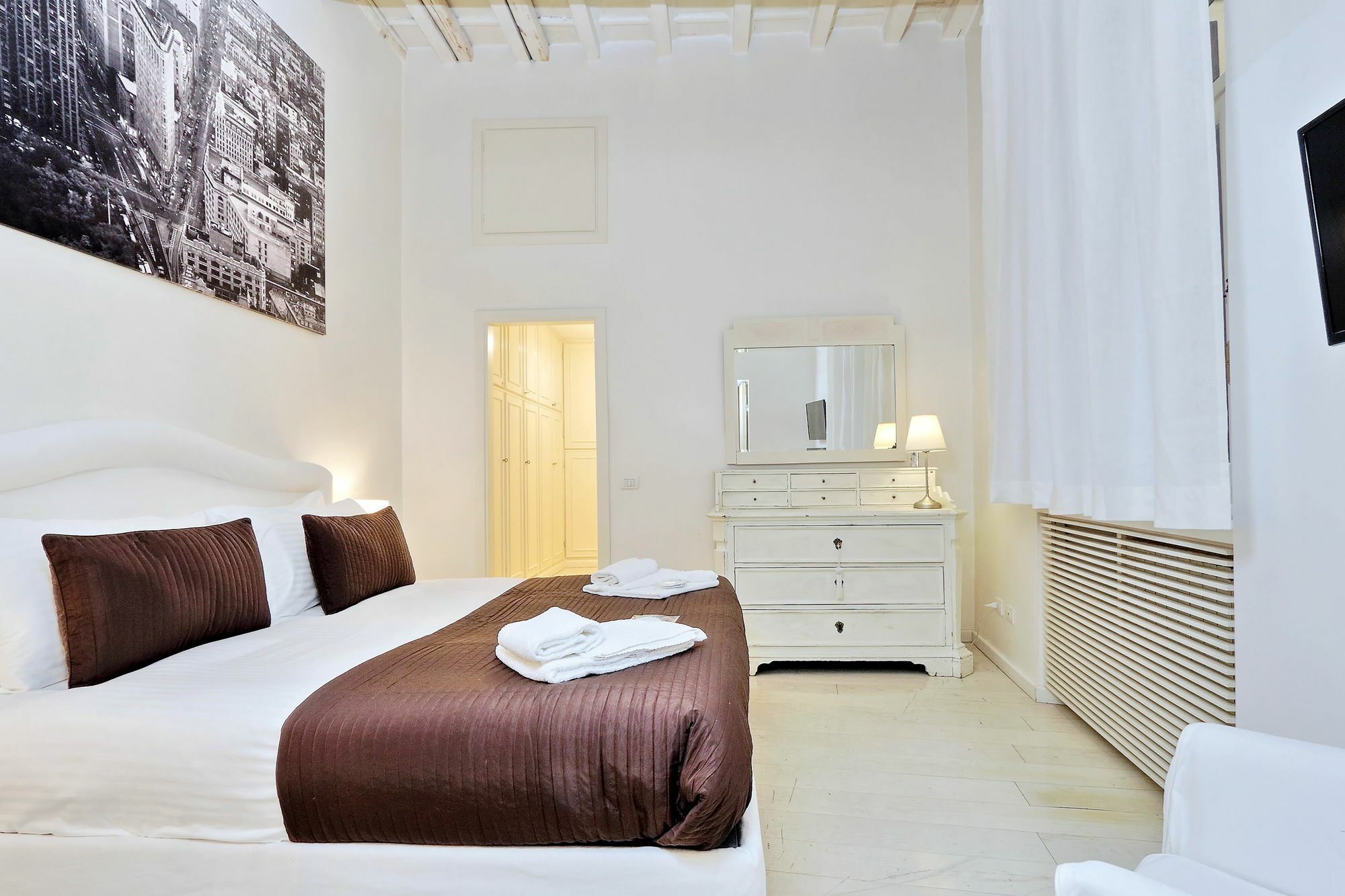Triton Place Róma Kültér fotó